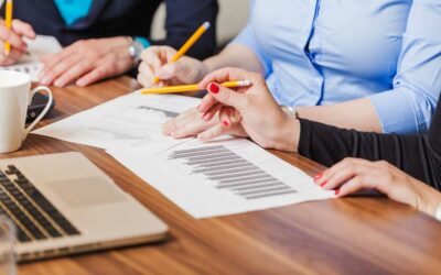 Nous accompagnons les professions réglementées dans leur communication : sites web & enseignes conformes à leur ordre